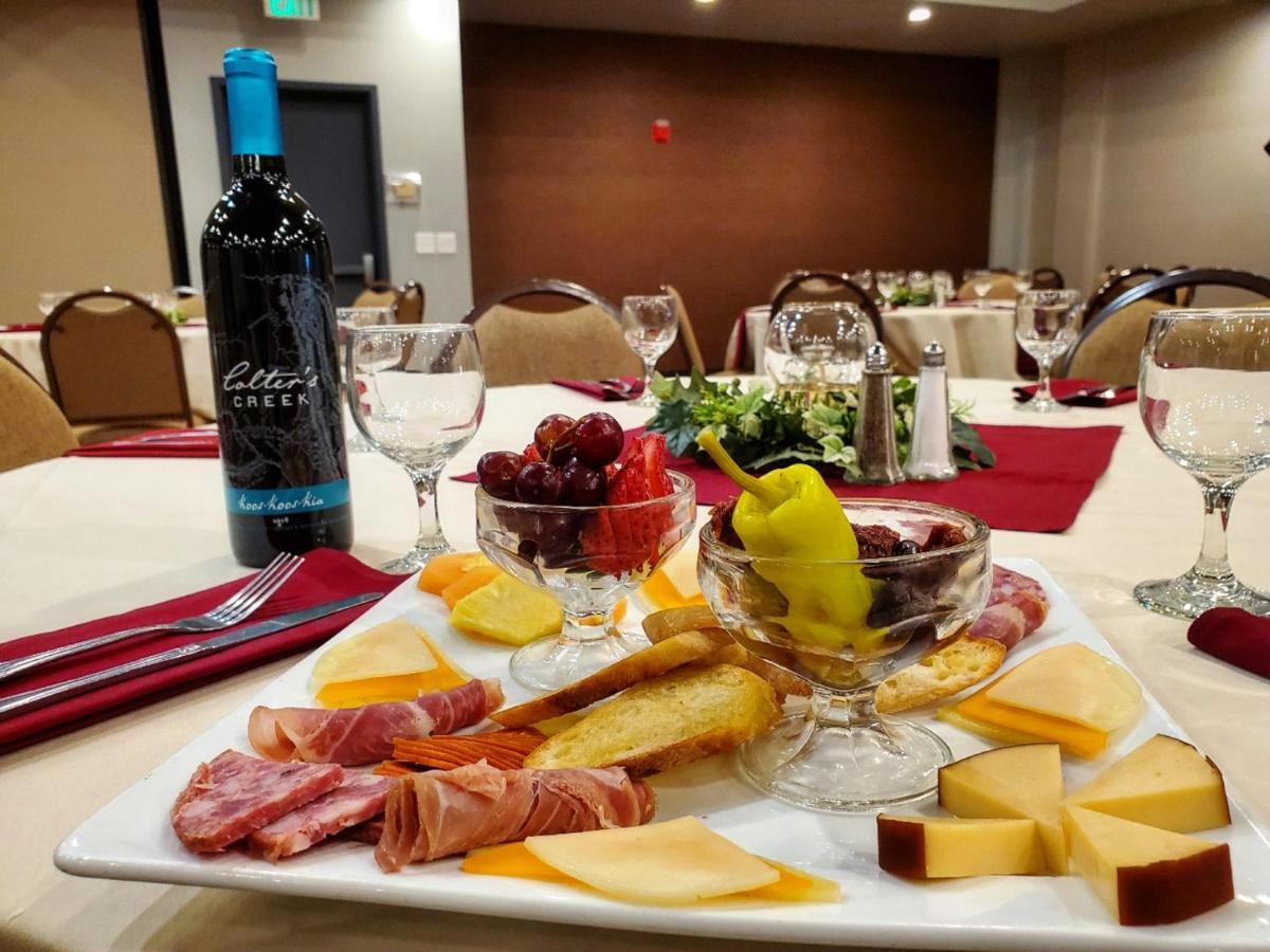 Holiday Inn Clarkston - Lewiston By Ihg Extérieur photo